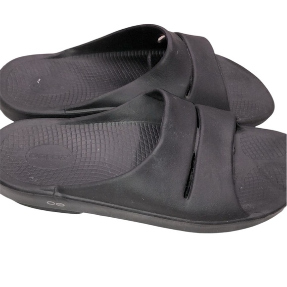 Oofos men’s black slide on sandals size EU 47/M14-W16 - Picture 1 of 8
